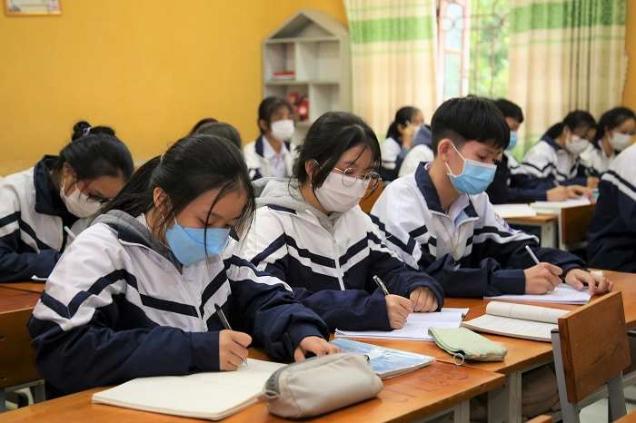 Bỏ bằng tốt nghiệp THCS